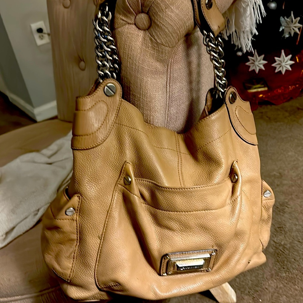Beautiful large BMakowsky Bag has a little hiccup on the bottom